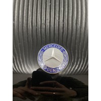 Знак Мерседеса на капот Туреччина, самоклейка для Mercedes Vito W638 1996-2003 років.