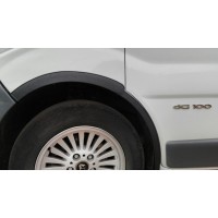 Накладки на колісні арки (4 шт, чорні) 2007-2015, чорний пластик для Nissan Primastar 2002-2014рр.