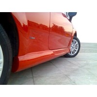 Бокові пороги (під фарбування) для Fiat Punto Grande/EVO 2006-2018 рр.