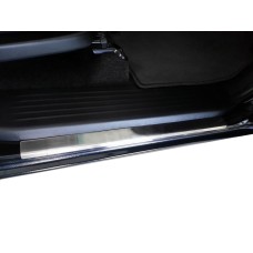 Накладки на пороги Carmos (4 шт, нерж.) для Toyota Hilux 2006-2015 рр.