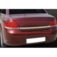 Накладка на кришку багажника 2006-2012 (нерж) Без дірки під ключ для Fiat Linea 2006-2018 рр.