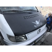 Чохол капота (шкірозамінник) для Mercedes Vito W638 1996-2003 років.