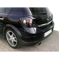Задня нижня накладка HB (під фарбування) для Opel Astra H 2004-2013рр.