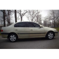 Вітровики SD (4 шт, HIC) для Toyota Avensis 1998-2003 років.