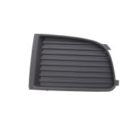 Вставка бампера (без протитуманки) Skoda Fabia 99-08 (R)