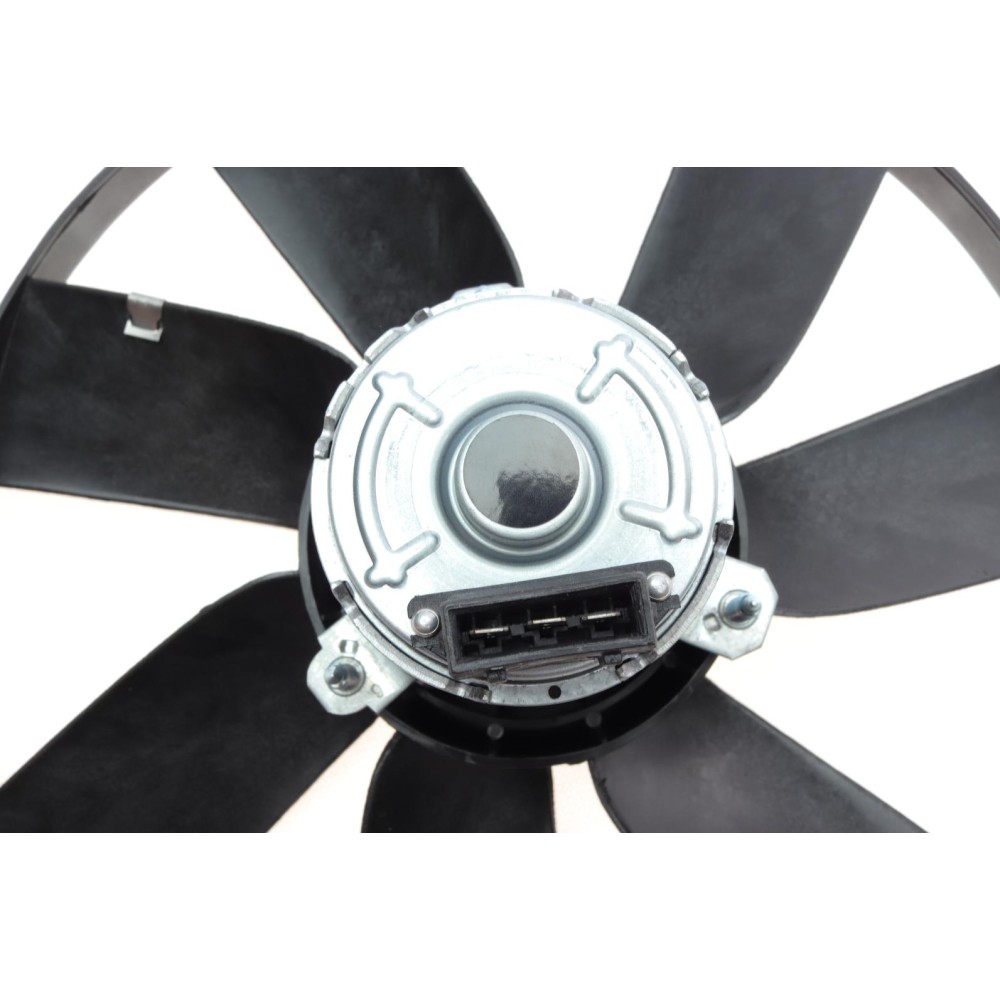 Вентилятор охолодження двигуна VW Caddy II/Golf II-III/Passat/Polo 1.4D-2.0 88-02