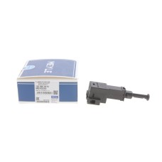 Датчик педалі гальма VW T4/T5/Caddy II (4-х конт.)