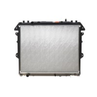 Радіатор охолодження Toyota Hilux 2.5 D-4D 01-05