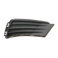 Вставка бампера (під протитуманку) VW Caddy IV 15-20 (R)