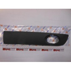 Вставка бампера (під протитуманку) VW T5 09- (R) (8530.07)