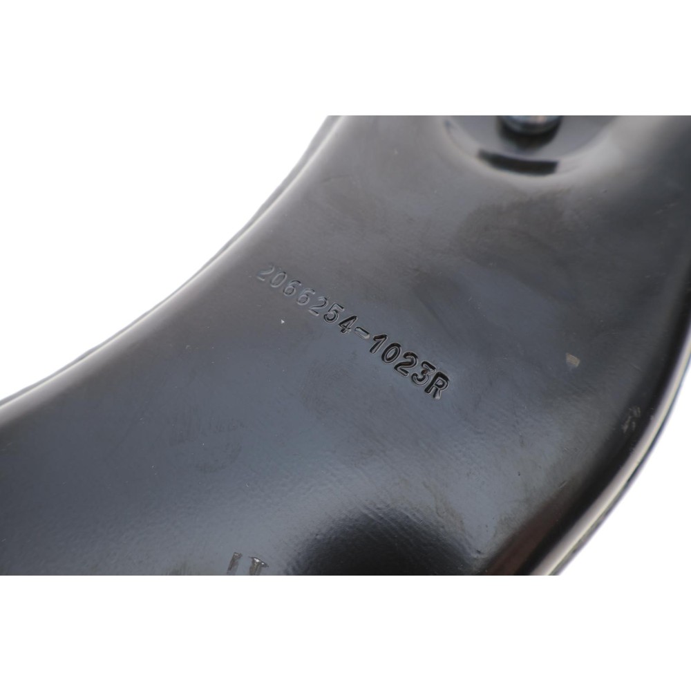 Важіль підвіски (передній/знизу) (R) Ford C-Max 07-10/Focus/Volvo C30/C70/S40/V50 04-12 (с шаровой)