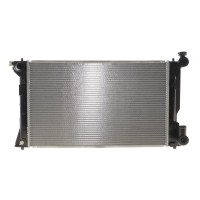Радіатор охолодження Toyota Avensis 2.4 03-08