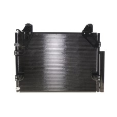 Радіатор кондиціонера (з осушувачем) Toyota Hilux 04-15
