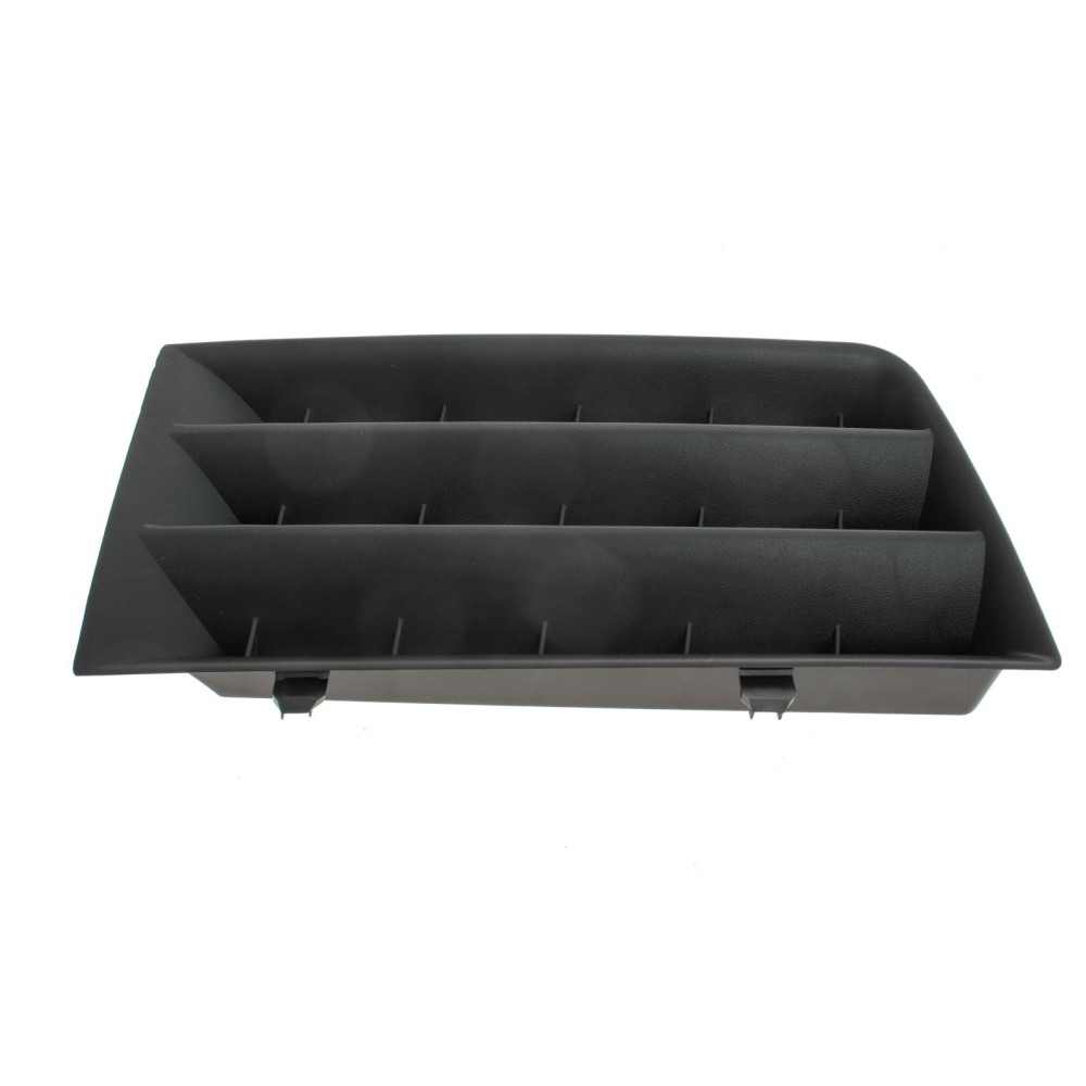 Решітка радіатора Renault Megane/Scenic 03-09 (L)