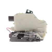 Замок дверей (задній/L) VW Passat 96-05/Seat Leon 99-06