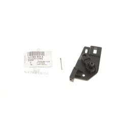 Кронштейн ручки капоту  VW Golf -06