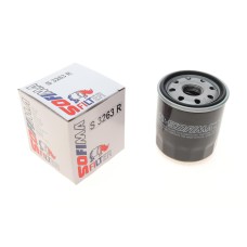 Фільтр масляний Toyota Avensis 2.0-2.4 00-08/ Celica 1.6-2.0 87-05