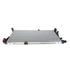 Радіатор охолодження Opel Vivaro 2.0CDTI 06- Радіатор охолодження Opel Vivaro 2.0CDTI 06-