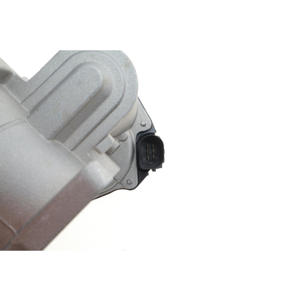 Клапан EGR Audi A4/A6 2.0 TDI 04-11
