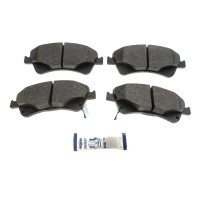 Колодки гальмівні (передні) Toyota Avensis/Verso 08-18/Auris 06-15