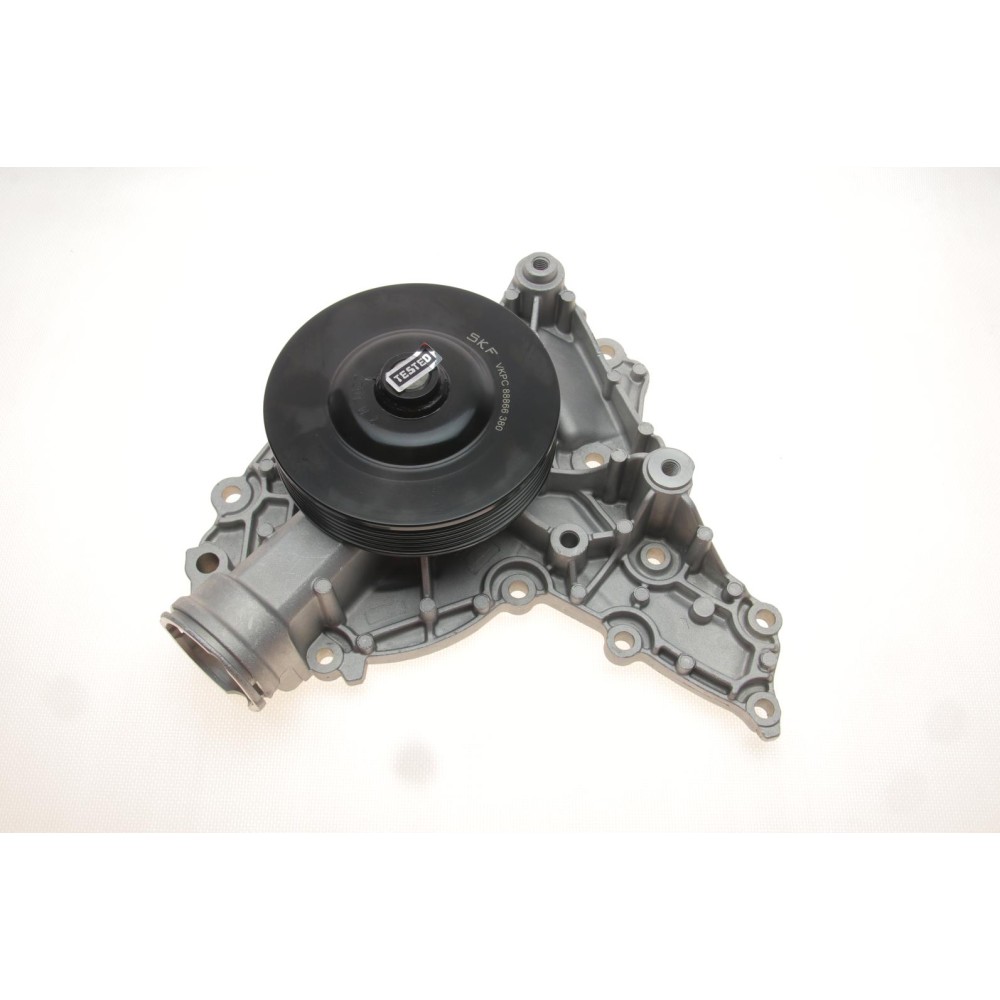 Помпа води MB C-class (W203/204)/E-class (W211/212) M272 05-14