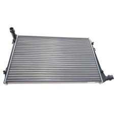 Радіатор охолодження VW Caddy 1.9/2.0TDI (+/-AC)