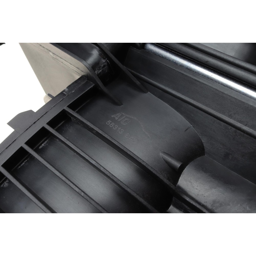 Колектор впускний BMW 3 (E90/F30) 2.0d 10-16 (N47) (з прокладкою)