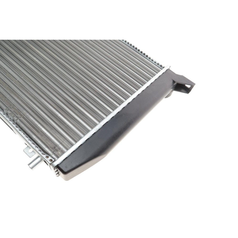 Радіатор охолодження Audi 80/100 1,6-2,0 86-