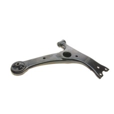 Рычаг подвески (передний) (R) Toyota Avensis 03-08