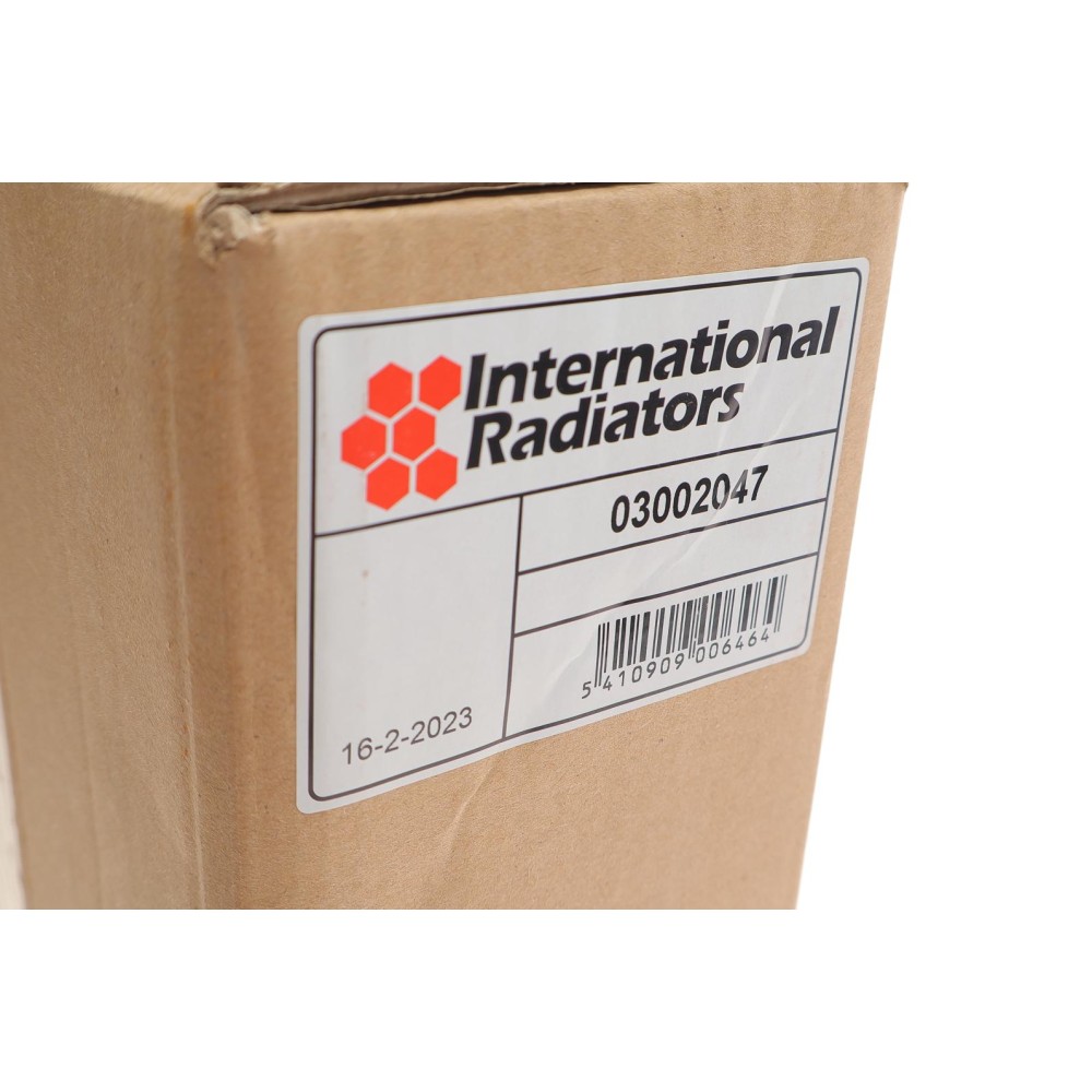 Радіатор охолодження Audi 80/100 1,6-2,0 86-