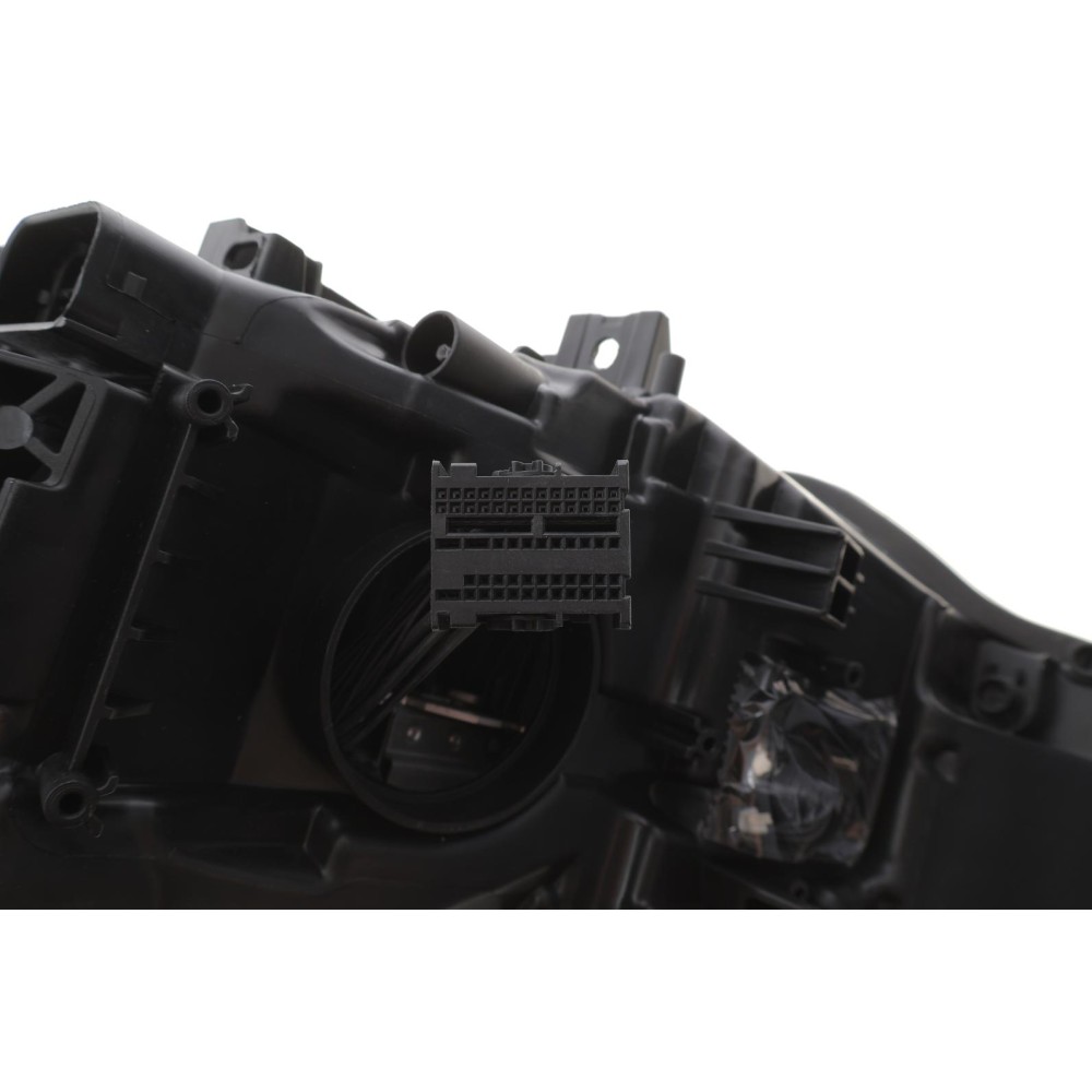 Фара (R) BMW 3 (F30/F80) 11-18 (LED)