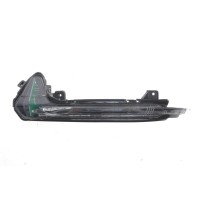 Повторювач повороту на дзеркало Audi A6 11-18 (L) (всередині OE VAG)