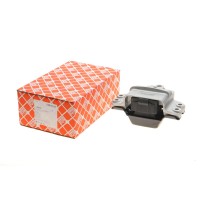 Подушка двигуна (L) VW Caddy 07-
