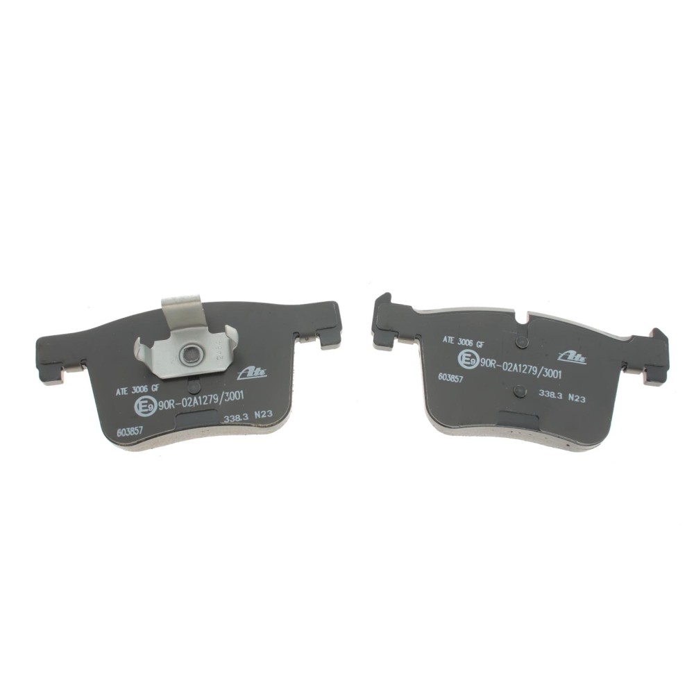 Колодки гальмівні (передні) BMW 1 (F20)/2 (F22)/3 (F30)/4 (F32)/ X3 (F25) 11- (Bosch)