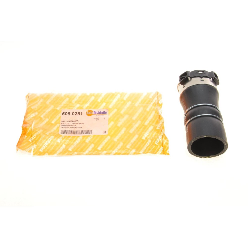 Патрубок інтеркулера Renault Megane III/ Scenic 1.5 dCi 09-