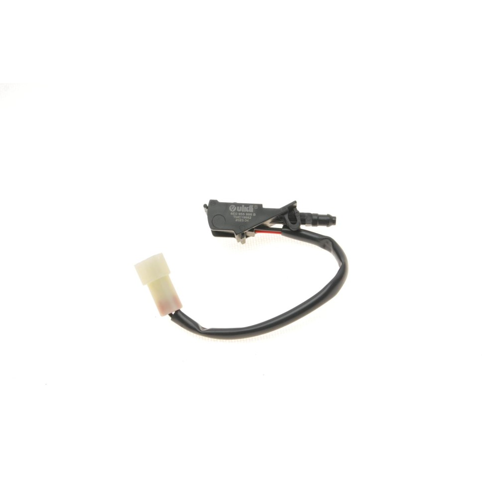 Форсунка омивача скла VW Passat/Golf 98-05 (переднього)