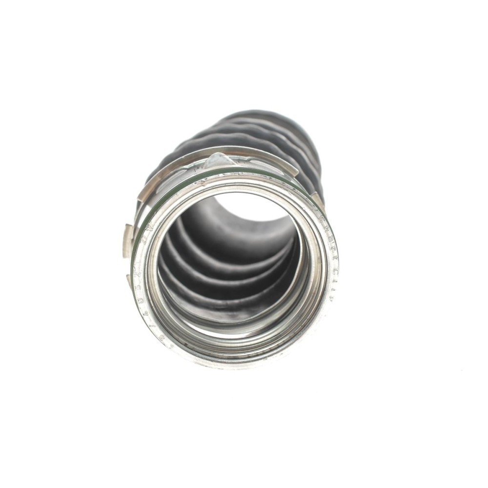 Патрубок інтеркулера (нижній/R) BMW 3 (E90/E91) 2.0d 04-12 (M47/N47)