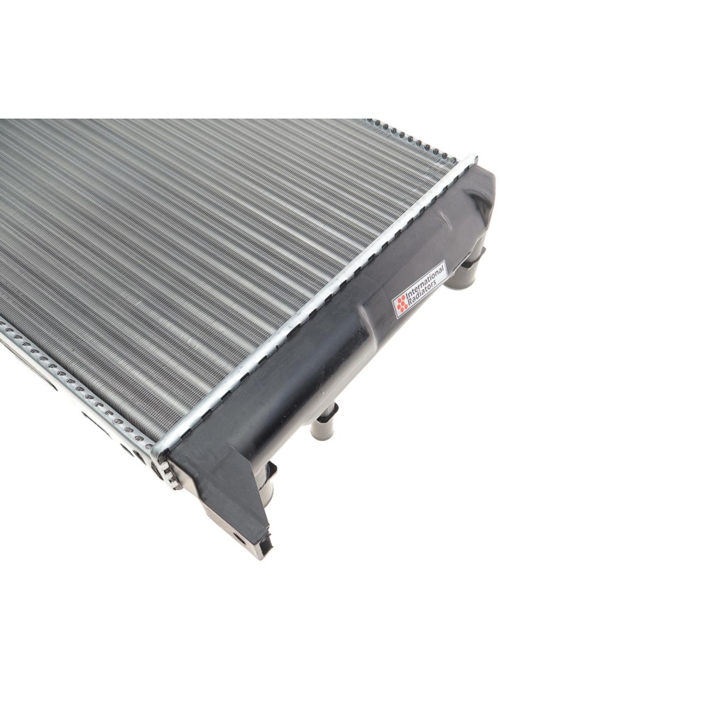 Радіатор охолодження Audi 80/100 1,6-2,0 86-