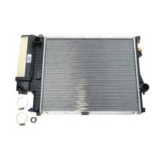 Радіатор охолодження BMW 5 (E39) 2.0-2.8i 97-00 Радіатор охолодження BMW 5 (E39) 2.0-2.8i 97-00