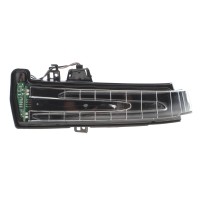 Повторювач повороту на дзеркало MB C-class (W204)/E-class (W212) 09-16 (L)