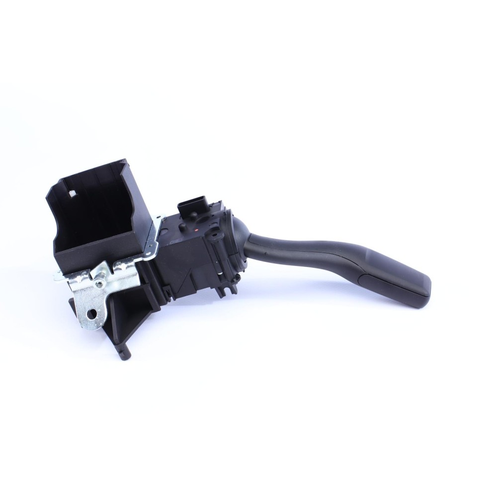 Перемикач поворотів Audi A4 00-08/A6 04-11/A8 03-10/Q7 06-15