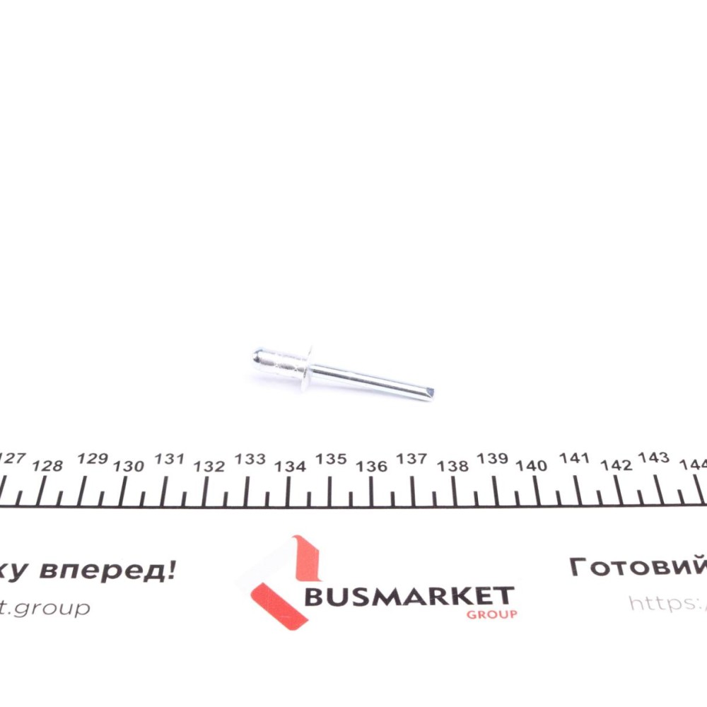 Заклепка кріплення підкрила MB A-class (W169) 04-12