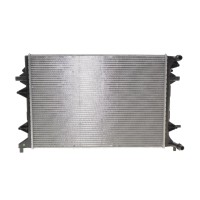 Радіатор охолодження VW Caddy/Golf VI/Jetta IV 1.4/2.0D 09-