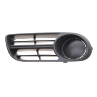 Вставка бампера (без протитуманки) Skoda Fabia 99-08 (R)