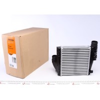 Радіатор інтеркулера Peugeot 3008/308SW 1.2-2.0D 13-