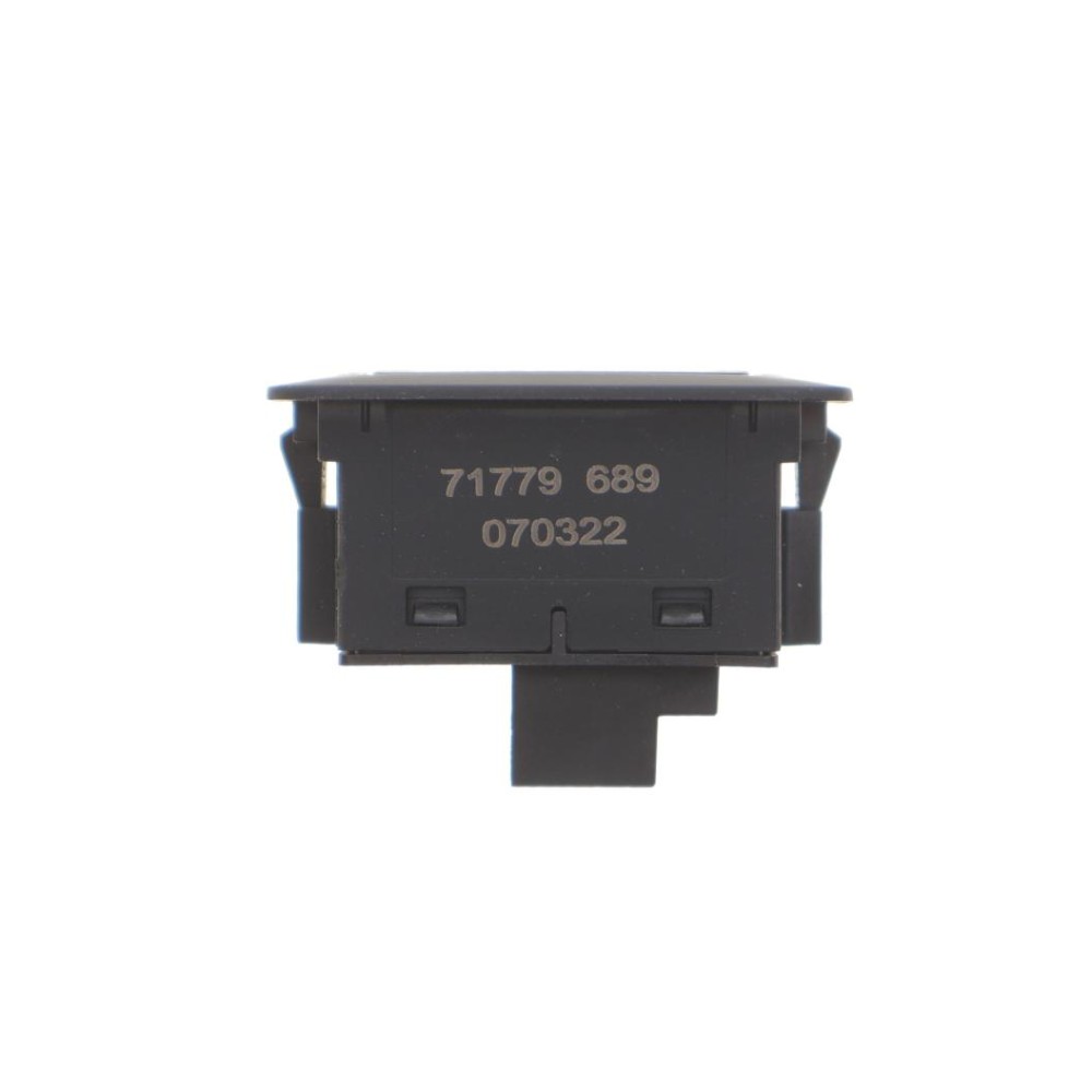Кнопка відкривання багажника Audi A4/A6/A8/Q3/Q5/Q7 05-18