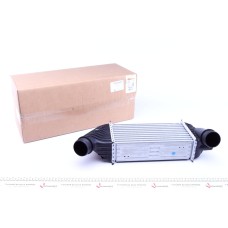 Радіатор інтеркулера Citroen Jumpy/Fiat Scudo/Peugeot Expert 2.0 HDI 07-
