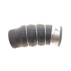 Патрубок інтеркулера (нижній/R) BMW 3 (E90/E91) 2.0d 04-12 (M47/N47)