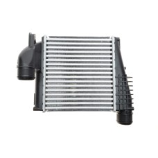 Радіатор інтеркулера Peugeot 3008/308SW 1.2-2.0D 13-