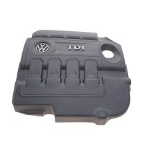 Кришка двигуна VW Passat B8 2.0 TDI 14-